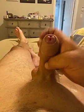 Snapshot of toyotagts chatting on September 17, 10:55 pm toyotagts online show from September 17, 10:55 pm