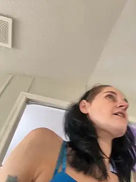 lolabunny9 online show from December 22, 4:04 pm