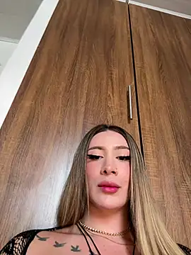 Snapshot of bunny_bicht chatting on June 29, 7:36 pm bunny bicht online show from June 29, 7:36 pm