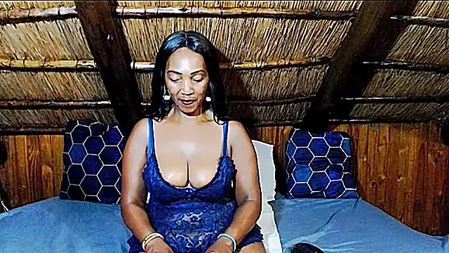 NikkyJigglesX online show from March 12, 11:22 pm