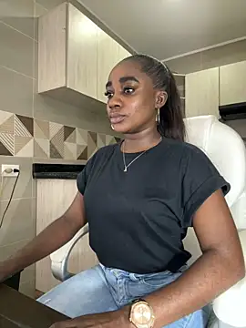 Snapshot of cristaaalclocks1 chatting on March 12, 1:40 pm cristaaalclocks1 online show from March 12, 1:40 pm