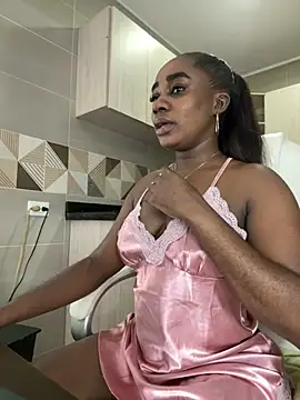 Snapshot of cristaaalclocks1 chatting on March 13, 1:07 pm cristaaalclocks1 online show from March 13, 1:07 pm