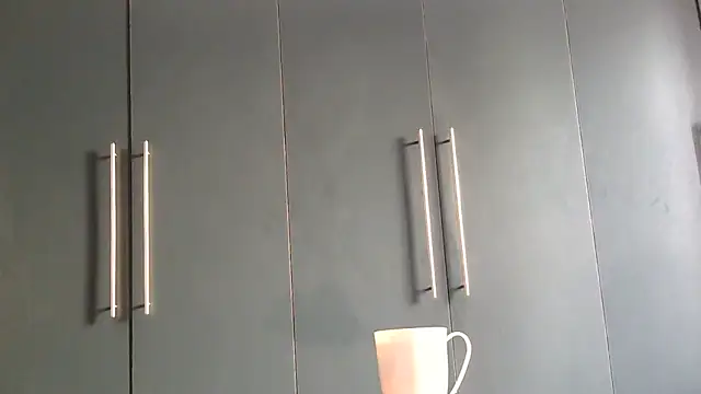 Snapshot of katt008 chatting on January 26, 4:09 am katt008 online show from January 26, 4:09 am