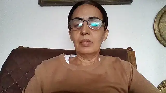 silla online show from November 19, 12:05 pm