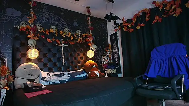 Snapshot of AlexHoe_ chatting on October 25, 7:08 pm AlexHoe online show from October 25, 7:08 pm