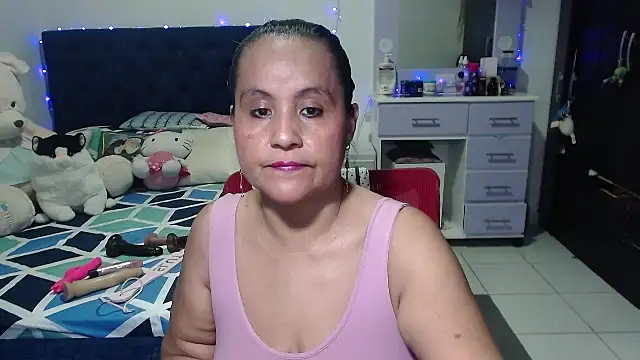 pervert mommy  online show from December 15, 9:46 am