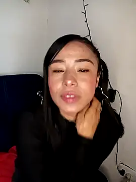 Snapshot of CATRINA_SEXXX chatting on November 7, 5:29 am CATRINA SEXXX online show from November 7, 5:29 am