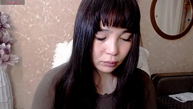 Snapshot of AyaMoon chatting on January 6, 2:37 am AyaMoon online show from January 6, 2:37 am