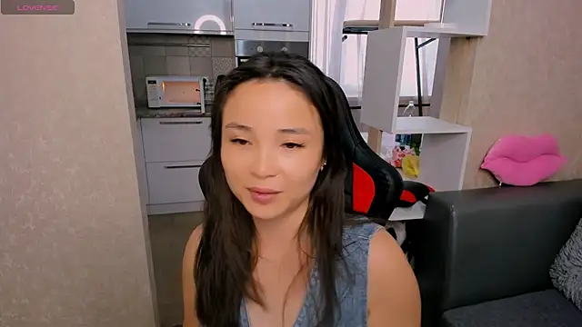 Snapshot of AyaMoon chatting on September 10, 5:07 am AyaMoon online show from September 10, 5:07 am