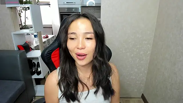 Snapshot of AyaMoon chatting on September 16, 5:19 am AyaMoon online show from September 16, 5:19 am