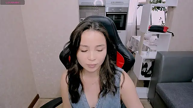 Snapshot of AyaMoon chatting on October 7, 4:53 am AyaMoon online show from October 7, 4:53 am
