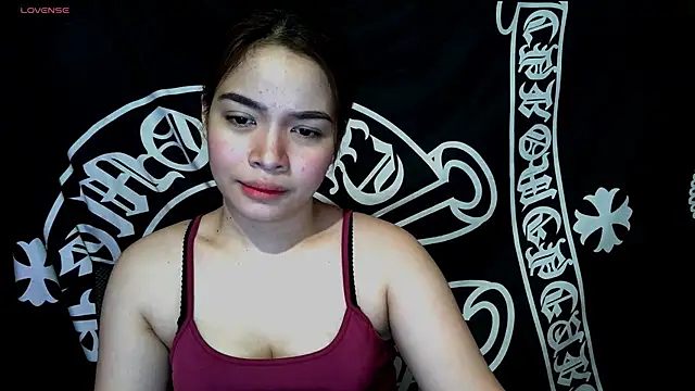 Snapshot of _preciousmoira_ chatting on June 10, 12:33 am preciousmoira online show from June 10, 12:33 am