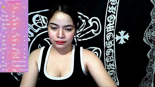  preciousmoira  online show from July 13, 12:02 am