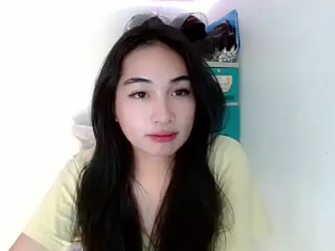 SweetLilly 18 online show from February 1, 11:43 am