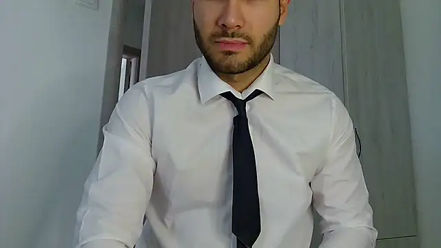 Snapshot of Justynn1 chatting on June 1, 4:47 am Justynn1 online show from June 1, 4:47 am