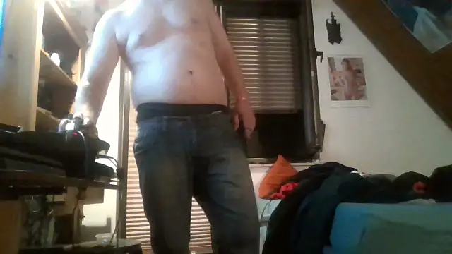 Snapshot of Genius1606 chatting on September 26, 11:53 pm Genius1606 online show from September 26, 11:53 pm