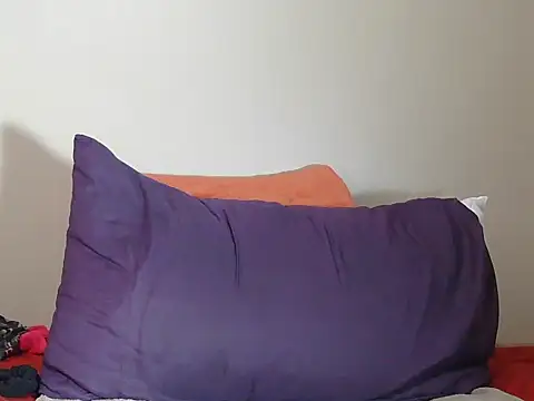 Snapshot of LICKABLETASH98 chatting on November 11, 10:15 am LICKABLETASH98 online show from November 11, 10:15 am