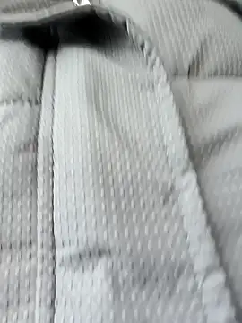 Snapshot of Frost_foxy chatting on December 10, 10:17 am Frost foxy online show from December 10, 10:17 am