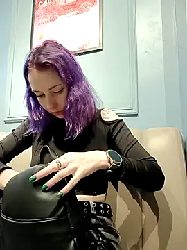 Snapshot of Frost_foxy chatting on January 11, 6:03 am Frost foxy online show from January 11, 6:03 am