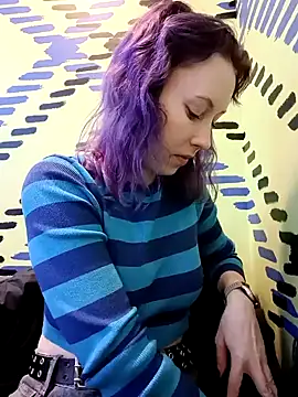 Snapshot of Frost_foxy chatting on January 31, 6:46 am Frost foxy online show from January 31, 6:46 am