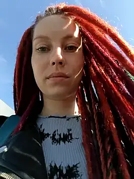 Snapshot of Frost_foxy chatting on September 12, 3:39 am Frost foxy online show from September 12, 3:39 am