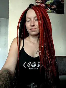 Snapshot of Frost_foxy chatting on September 18, 5:31 am Frost foxy online show from September 18, 5:31 am