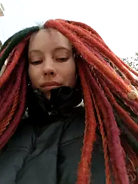 Snapshot of Frost_foxy chatting on October 3, 2:19 am Frost foxy online show from October 3, 2:19 am