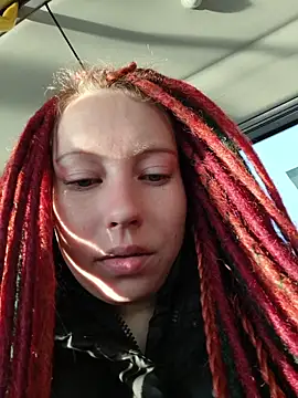 Snapshot of Frost_foxy chatting on October 25, 1:46 am Frost foxy online show from October 25, 1:46 am