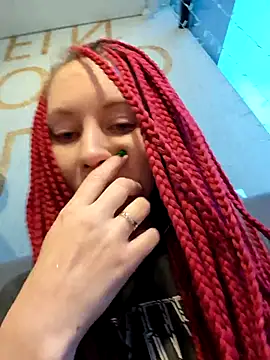 Snapshot of Frost_foxy chatting on December 19, 2:40 am Frost foxy online show from December 19, 2:40 am