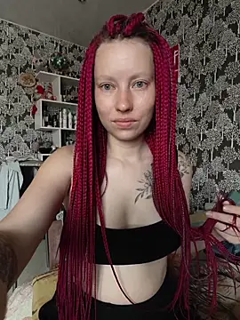 Snapshot of Frost_foxy chatting on June 20, 4:15 am Frost foxy online show from June 20, 4:15 am
