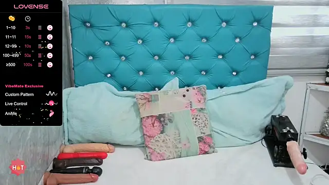 MAARYMOON online show from March 21, 4:51 pm