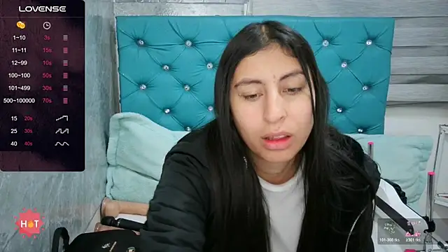 MAARYMOON online show from December 5, 10:57 am