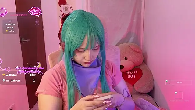 KuroChan420 online show from October 24, 11:34 pm