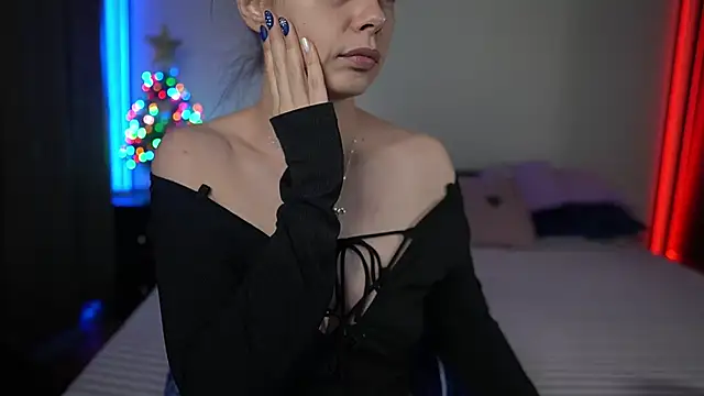 TiffanyPierce online show from December 29, 9:09 pm