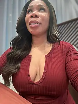 Snapshot of Belle___ chatting on February 9, 5:01 pm Belle online show from February 9, 5:01 pm