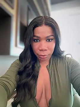 Snapshot of Belle___ chatting on March 8, 10:56 pm Belle online show from March 8, 10:56 pm