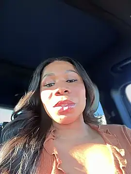 Snapshot of Belle___ chatting on March 22, 10:26 pm Belle online show from March 22, 10:26 pm