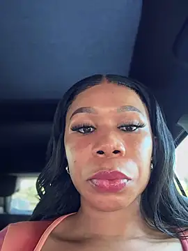 Snapshot of Belle___ chatting on September 13, 3:45 pm Belle online show from September 13, 3:45 pm