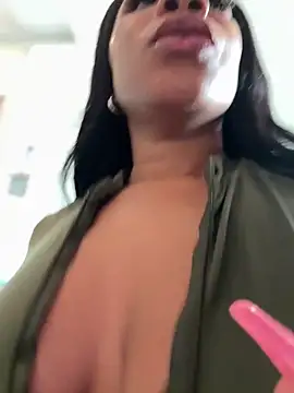 Snapshot of Belle___ chatting on September 14, 2:38 pm Belle online show from September 14, 2:38 pm