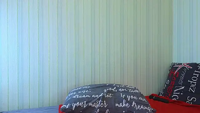 Snapshot of _Lily_ chatting on December 9, 12:08 pm Lily online show from December 9, 12:08 pm