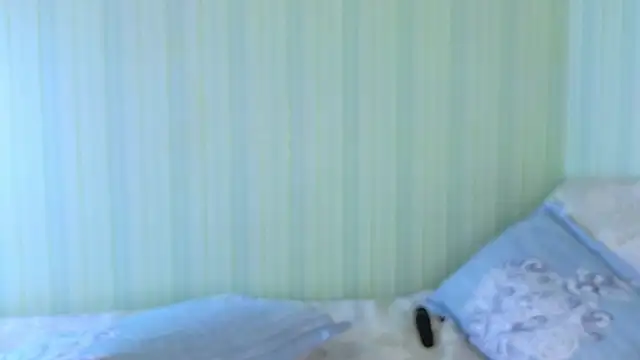 Snapshot of _Lily_ chatting on January 31, 12:40 pm Lily online show from January 31, 12:40 pm