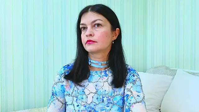 Snapshot of _Lily_ chatting on March 5, 8:54 am Lily online show from March 5, 8:54 am