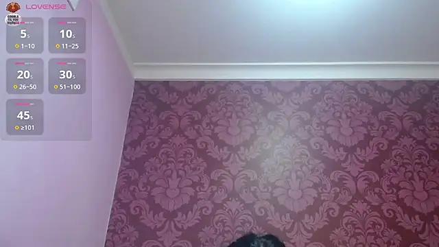 Snapshot of juliana_diaz chatting on June 22, 11:51 am juliana diaz online show from June 22, 11:51 am