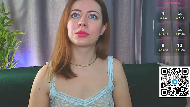 Snapshot of GirlfriendNina chatting on June 27, 6:29 am GirlfriendNina online show from June 27, 6:29 am