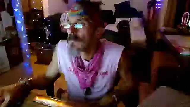 Snapshot of mycock2474u chatting on September 21, 3:19 am mycock2474u online show from September 21, 3:19 am