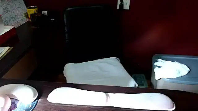 Snapshot of mycock2474u chatting on October 31, 9:05 pm mycock2474u online show from October 31, 9:05 pm