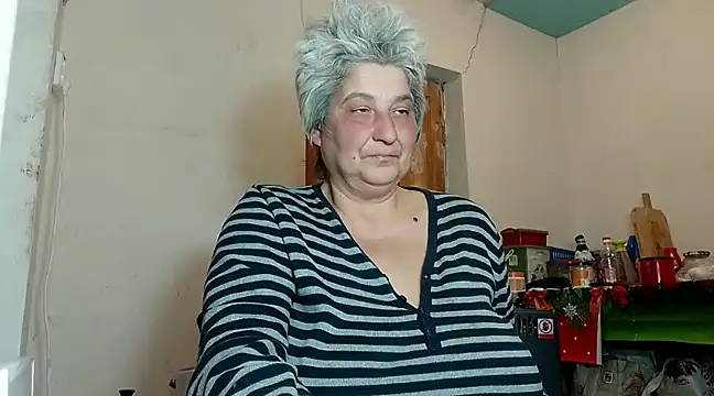 Snapshot of ExquisiteMature chatting on January 24, 8:11 pm ExquisiteMature online show from January 24, 8:11 pm