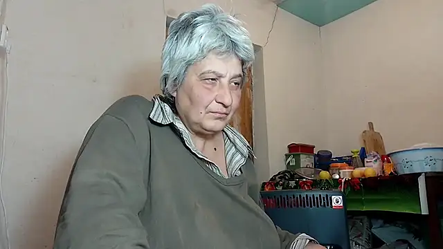 Snapshot of ExquisiteMature chatting on February 7, 9:04 pm ExquisiteMature online show from February 7, 9:04 pm