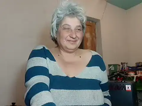 Snapshot of ExquisiteMature chatting on February 22, 4:51 am ExquisiteMature online show from February 22, 4:51 am