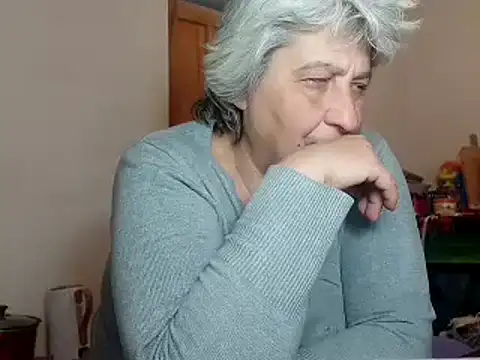 Snapshot of ExquisiteMature chatting on March 16, 12:45 am ExquisiteMature online show from March 16, 12:45 am